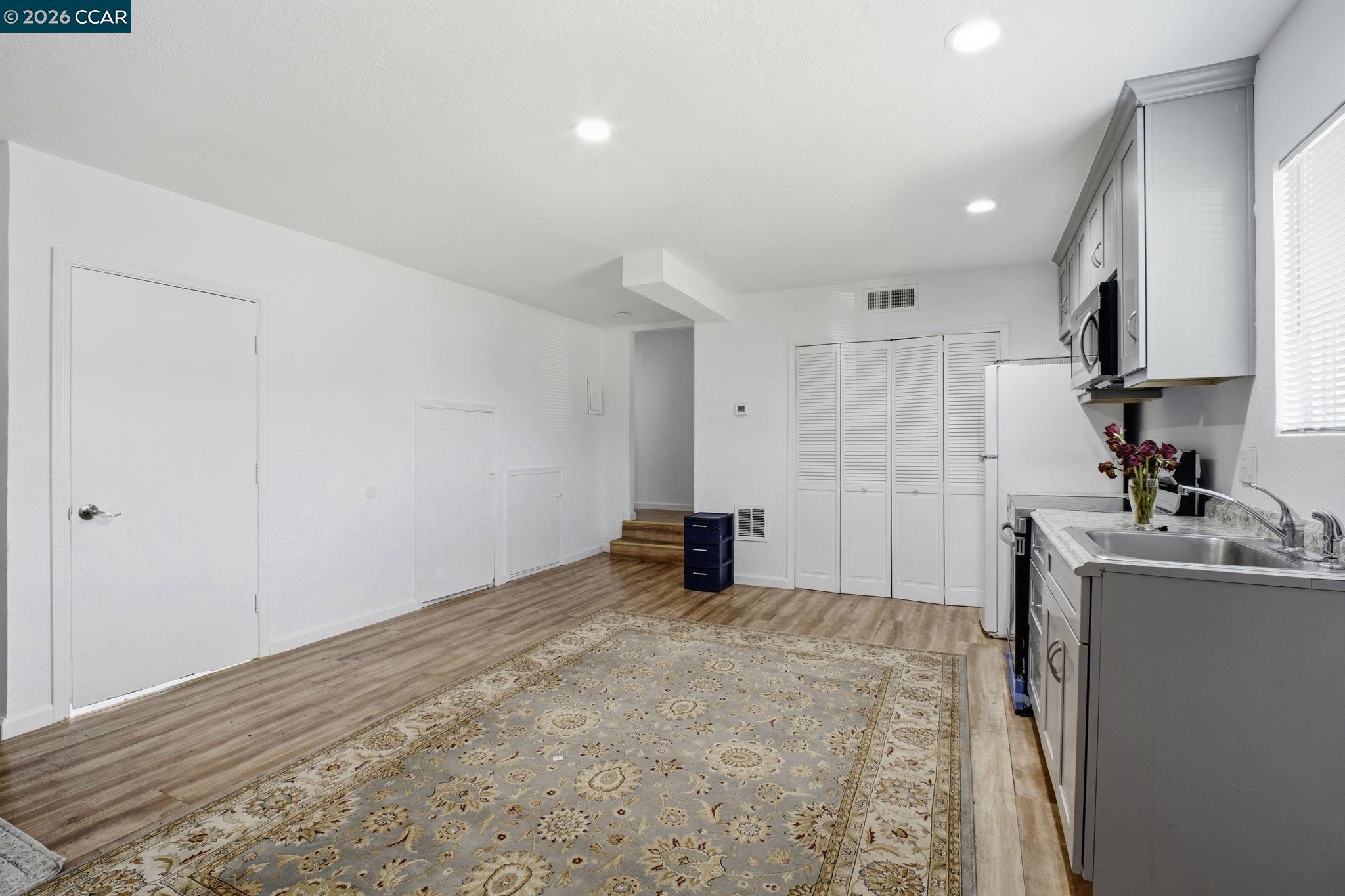 26147 Danforth Lane Hayward, CA 94545 - Photo 12 of 42