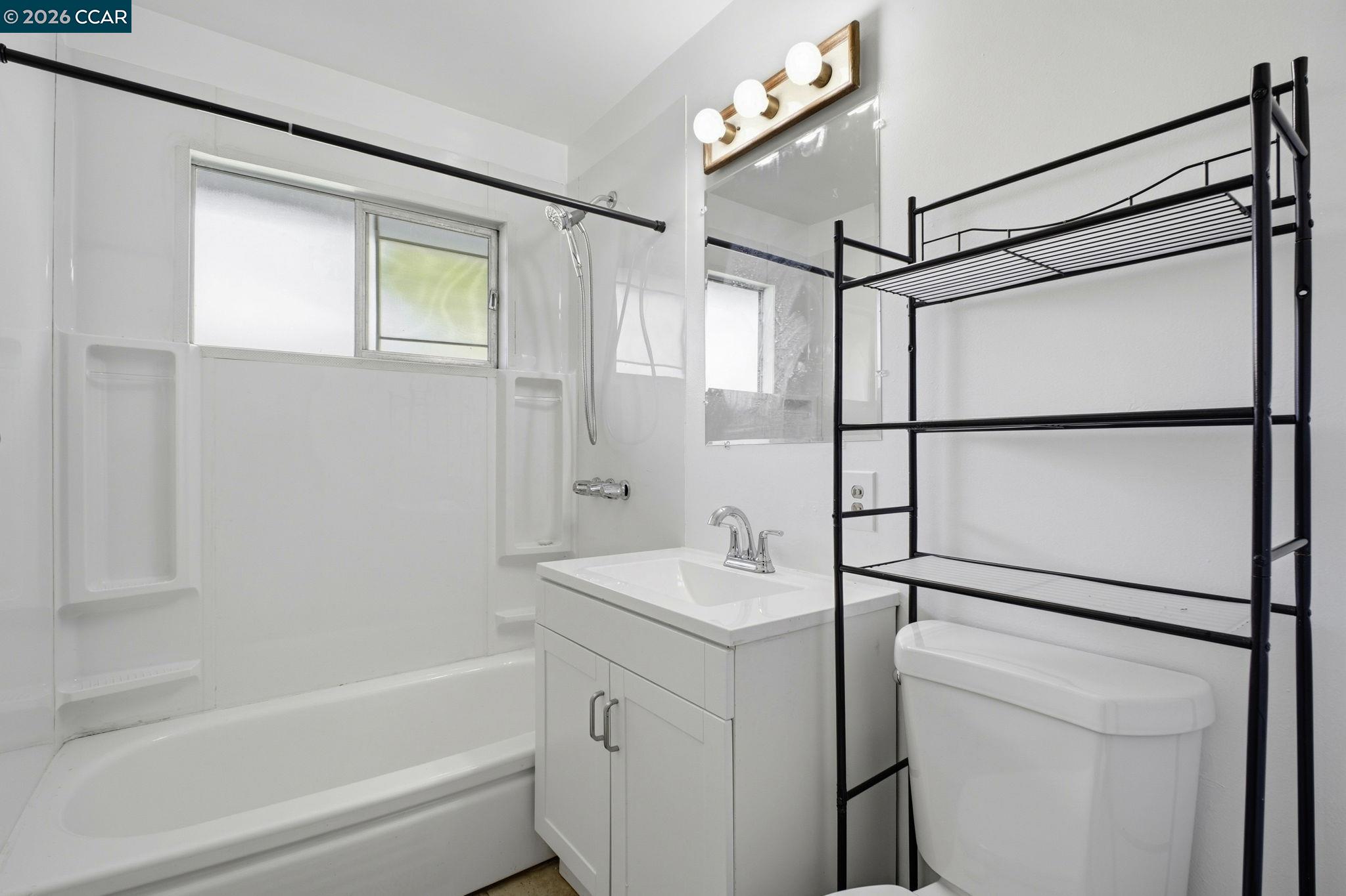 26147 Danforth Lane Hayward, CA 94545 - Photo 33 of 42