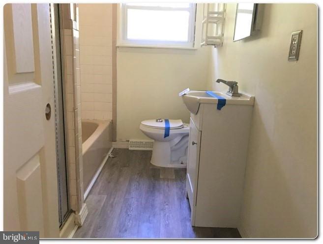 3976 Jackson Road Williamstown, NJ 08094 - Photo 9 of 13 Full Bahroom