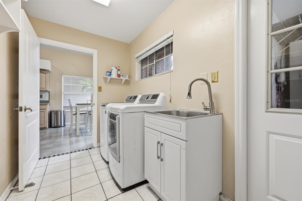 13708 Southwest 1st Lane Newberry, FL 32669 - Photo 28 of 52
