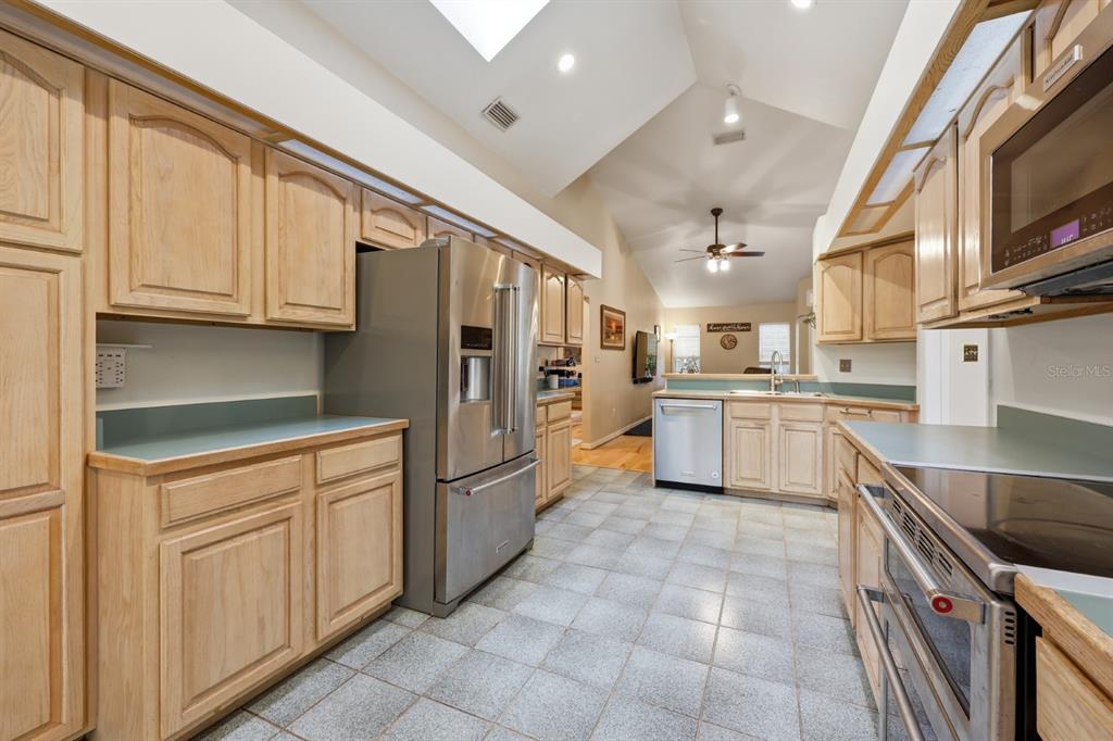 13708 Southwest 1st Lane Newberry, FL 32669 - Photo 30 of 52