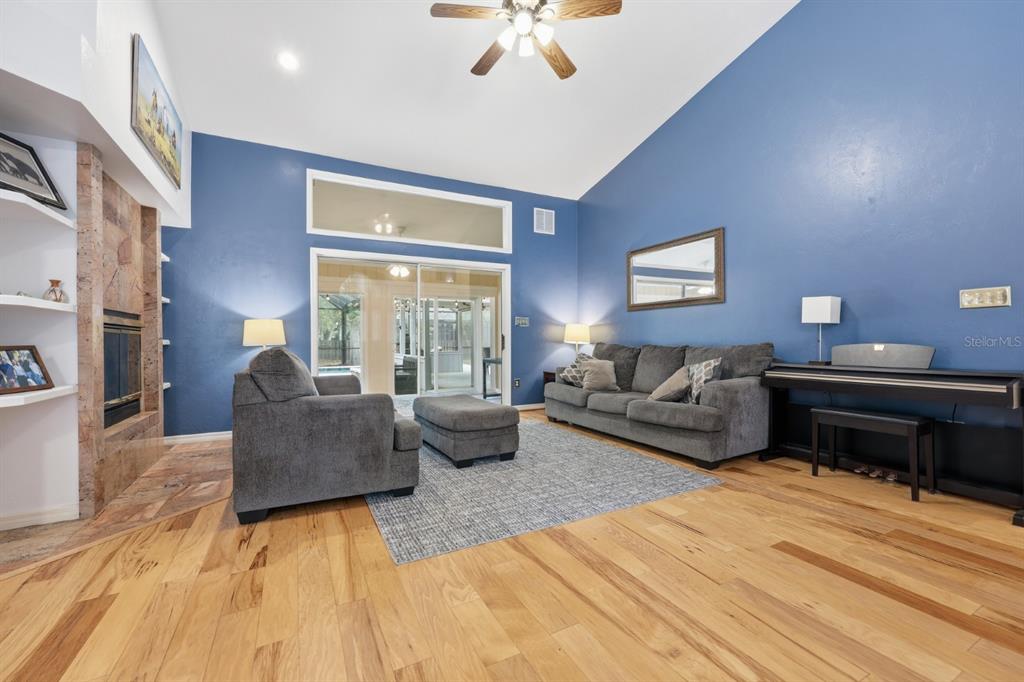 13708 Southwest 1st Lane Newberry, FL 32669 - Photo 4 of 52