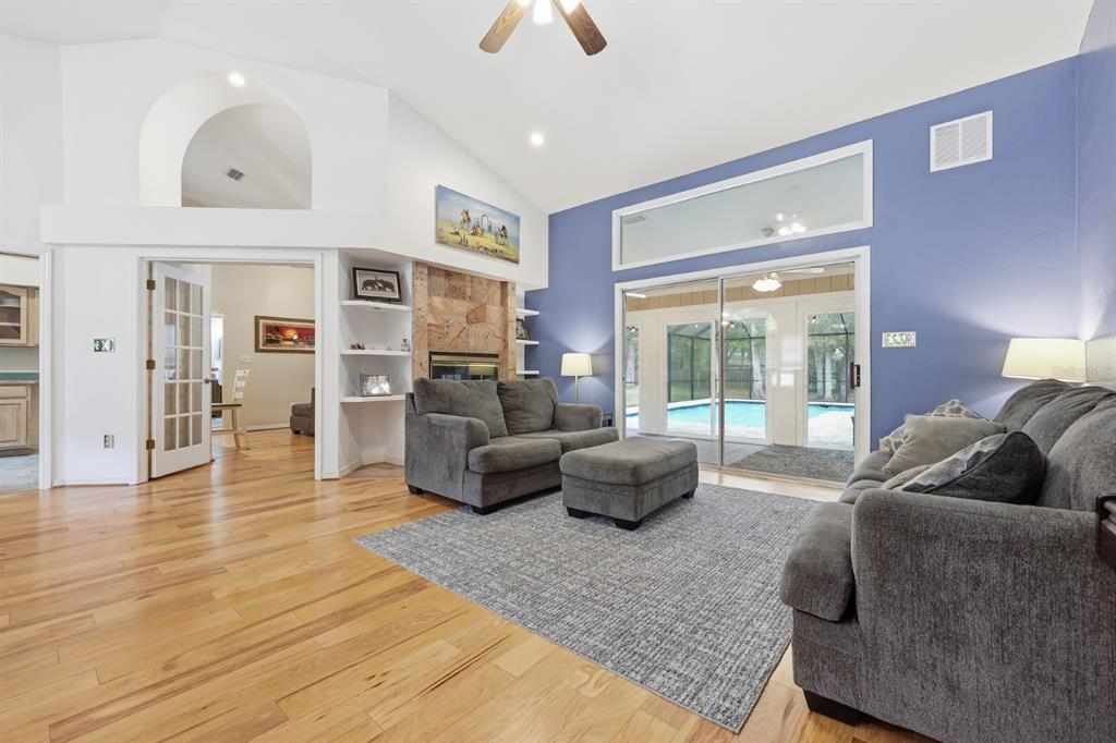 13708 Southwest 1st Lane Newberry, FL 32669 - Photo 5 of 52
