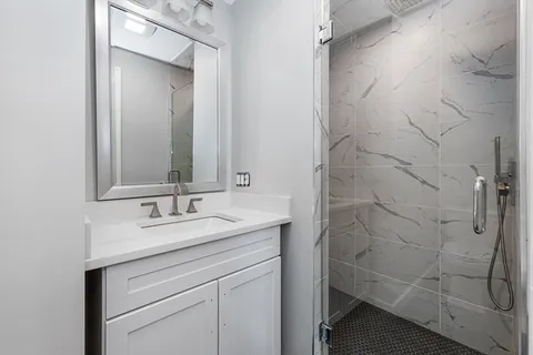 $3,000 | 19 Chase Street, Unit 2, Boston, MA 02125