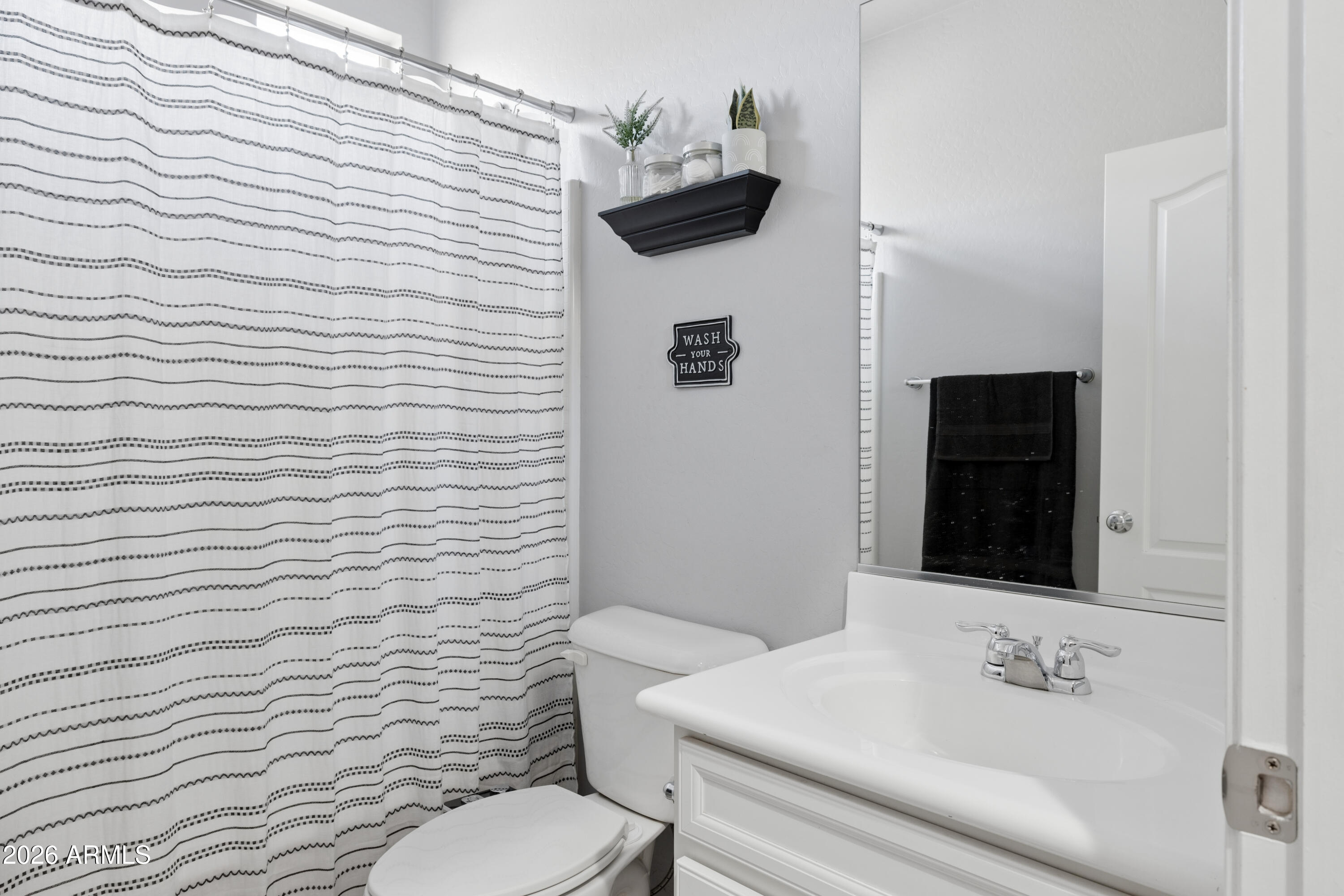 4317 East Erie Street Gilbert, AZ 85295 - Photo 24 of 29 4317 E Erie St_14