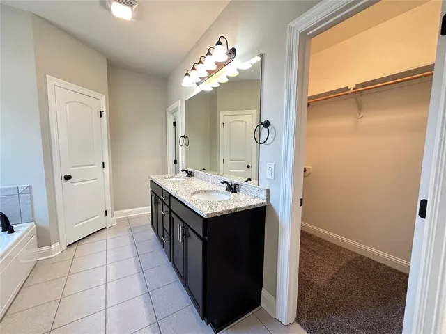 $2,300 | 174 Gulfstream Lane, Shreveport, LA 71106