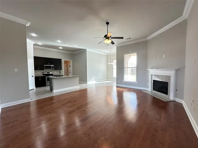$2,300 | 174 Gulfstream Lane, Shreveport, LA 71106