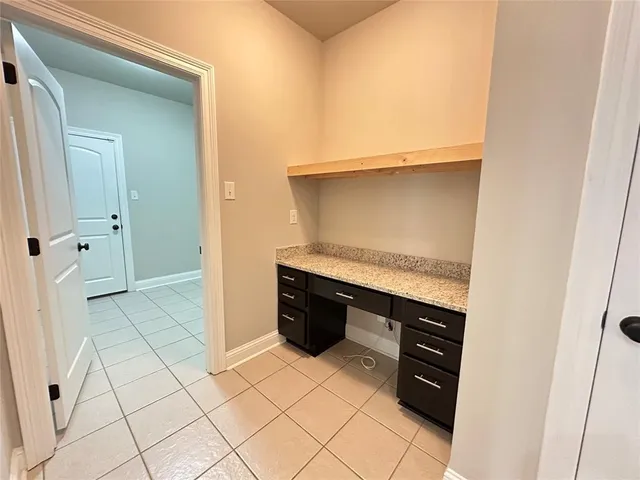 $2,300 | 174 Gulfstream Lane, Shreveport, LA 71106