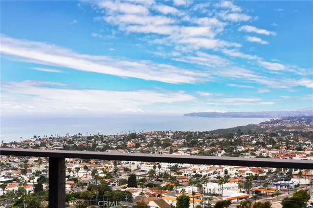 $9,950 | 303 East Avenida Cordoba, San Clemente, CA 92672