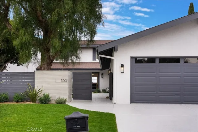 $9,950 | 303 East Avenida Cordoba, San Clemente, CA 92672