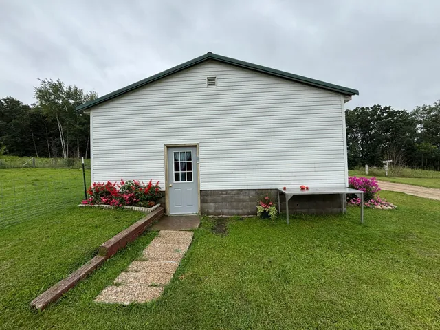 $374,000 | 18398 360th Street, Eagle Bend, MN 56446