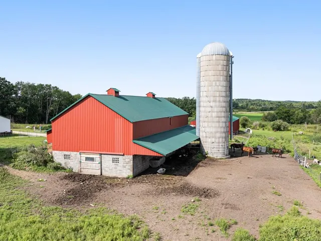 $374,000 | 18398 360th Street, Eagle Bend, MN 56446