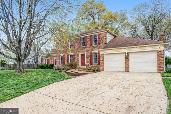 $1,047,421 | 6211 Guilford Drive, Alexandria, VA 22310