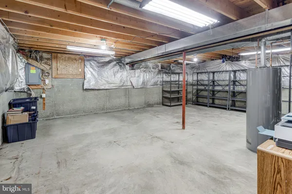 $1,047,421 | 6211 Guilford Drive, Alexandria, VA 22310