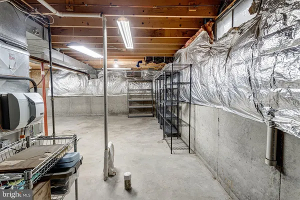 $1,047,421 | 6211 Guilford Drive, Alexandria, VA 22310