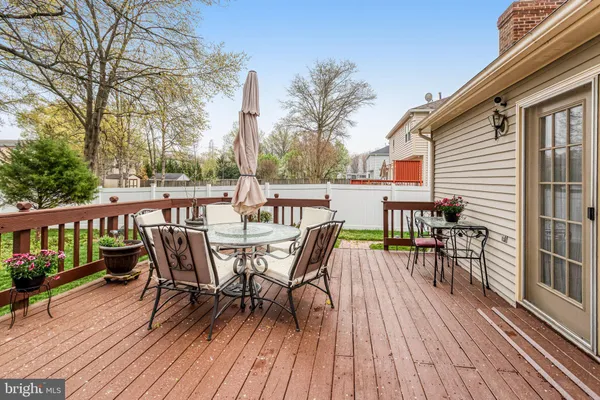 $1,047,421 | 6211 Guilford Drive, Alexandria, VA 22310