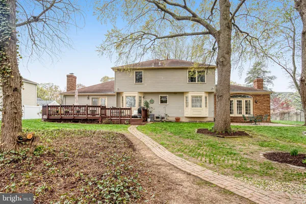 $1,047,421 | 6211 Guilford Drive, Alexandria, VA 22310