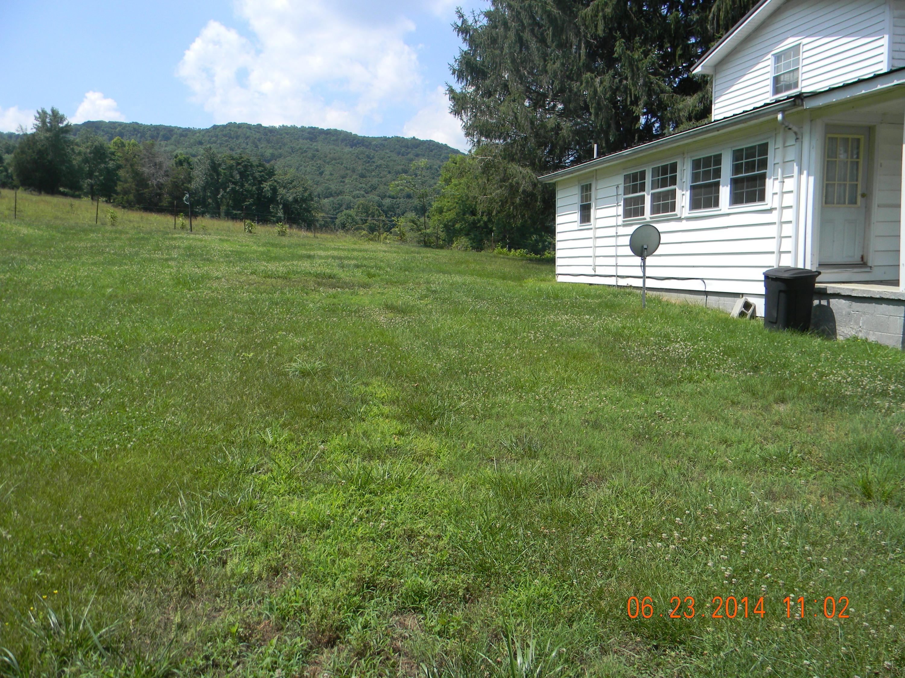 1183 Moody Road Byrdstown, TN 38549 - Photo 5 of 30 DSCN1863