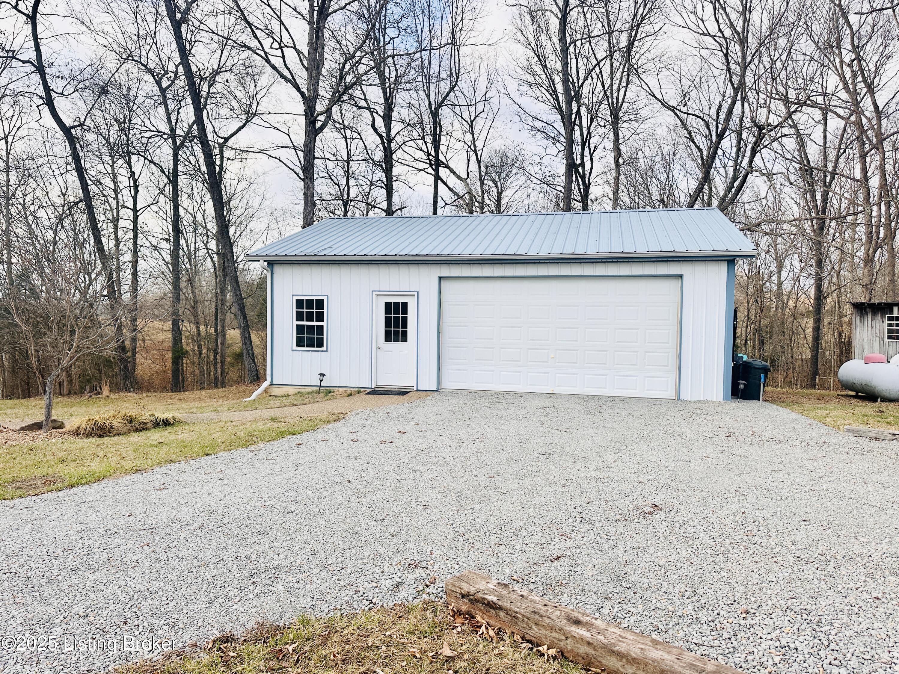 400 Cockrell Road Caneyville, KY 42721 - Photo 39 of 138 Home exterior-24