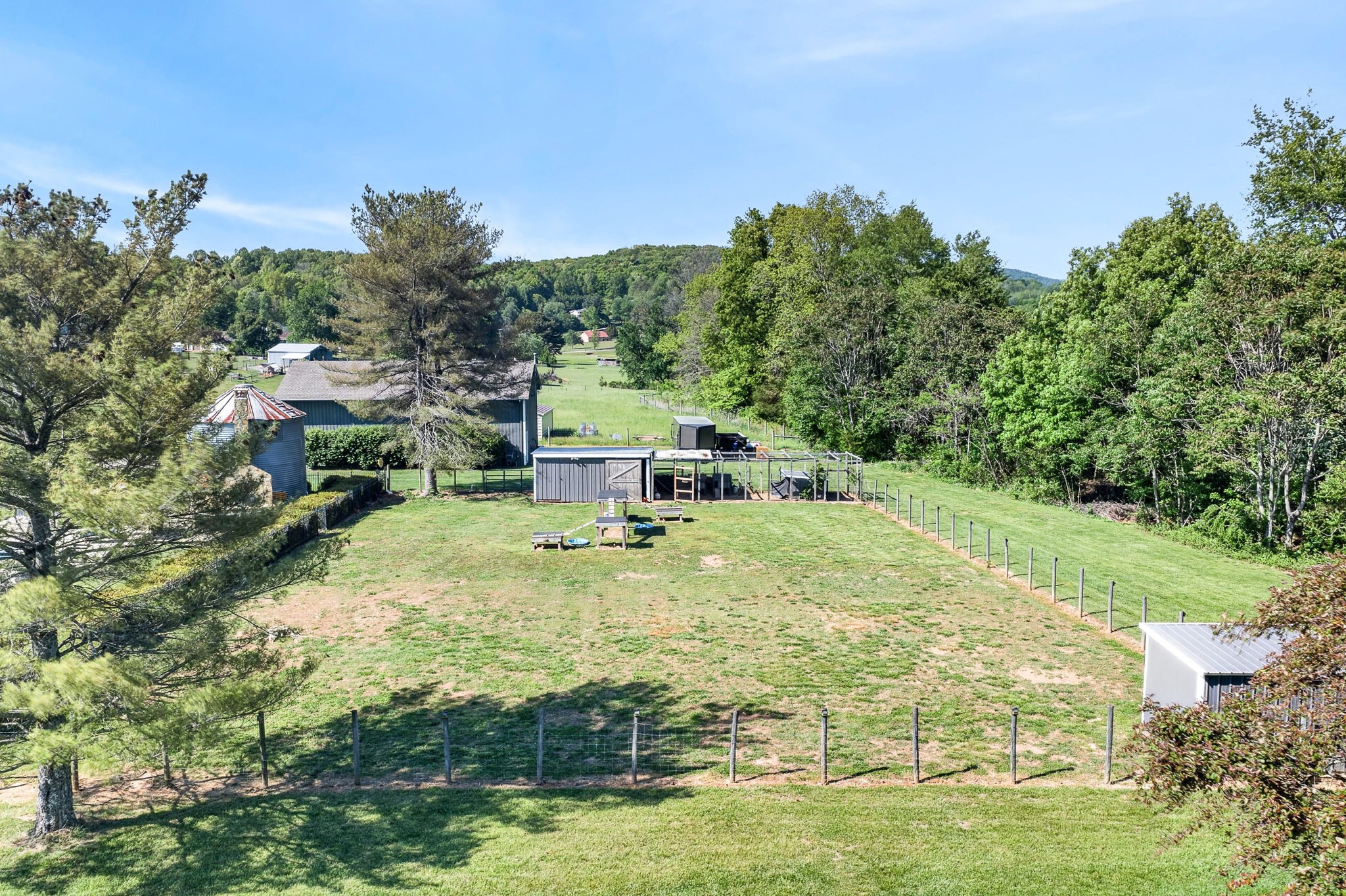 2235 Hidden Cove Road Cookeville, TN 38506 - Photo 12 of 100