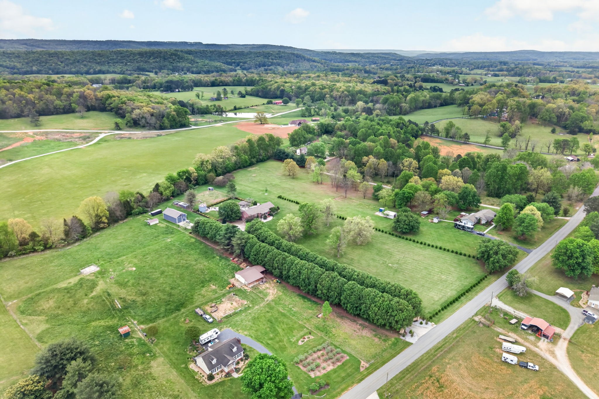 2235 Hidden Cove Road Cookeville, TN 38506 - Photo 7 of 100