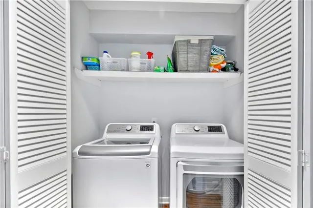 $3,500 | 807 Mallery Street, Unit A, St. Simons Island, GA 31522