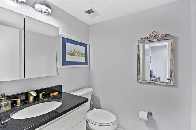 $3,500 | 807 Mallery Street, Unit A, St. Simons Island, GA 31522