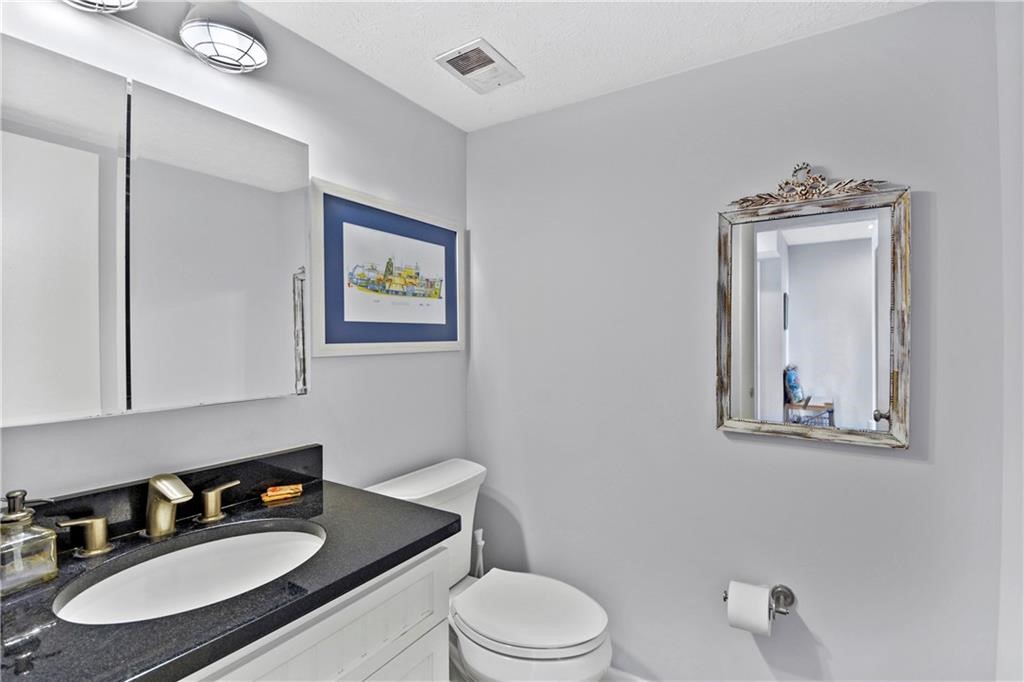 807 Mallery Street, Unit A St. Simons Island, GA 31522 - Photo 9 of 17