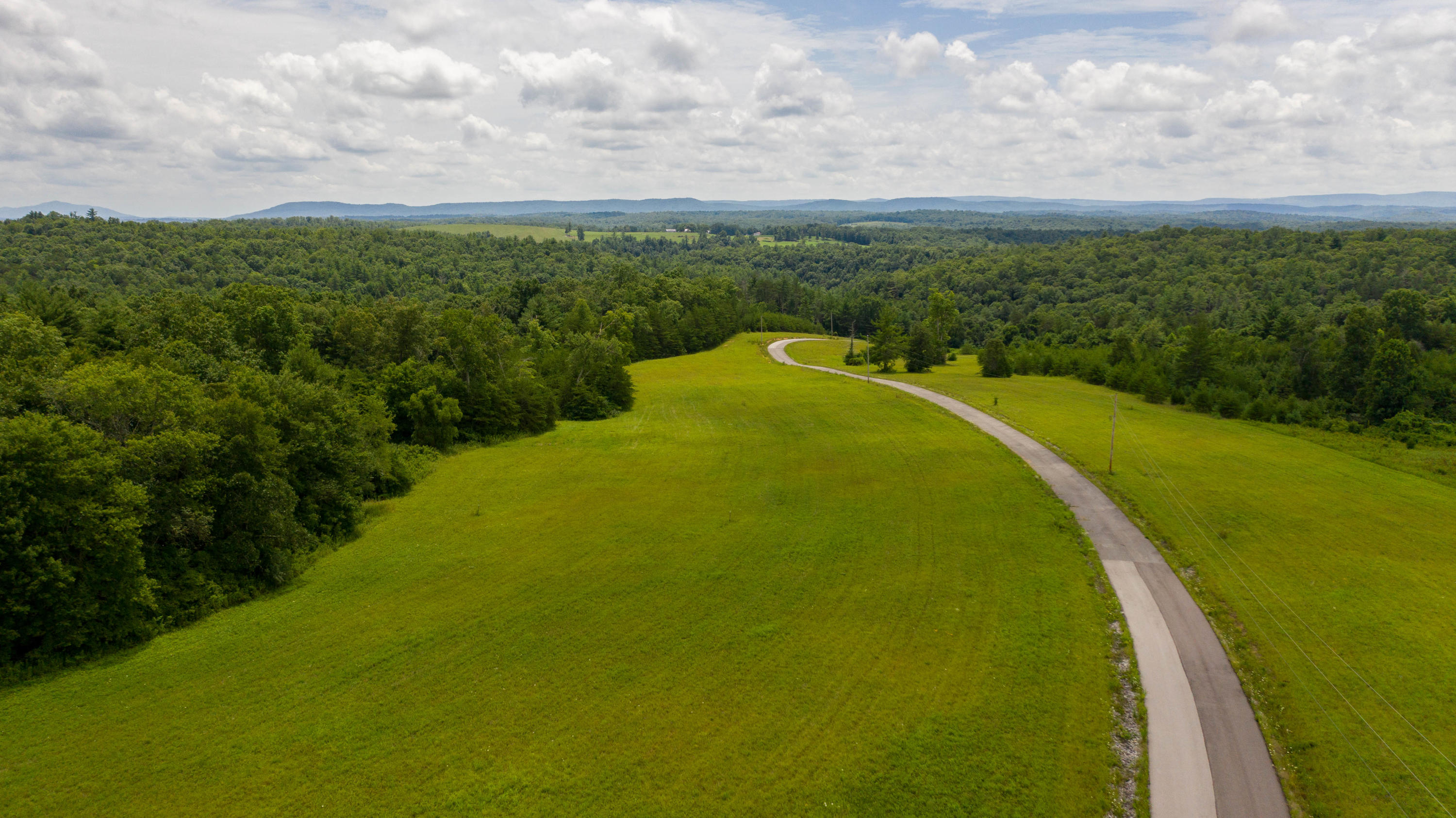 Tn-62 Deer Lodge, TN 37726 - Photo 2 of 12 DJI_0660