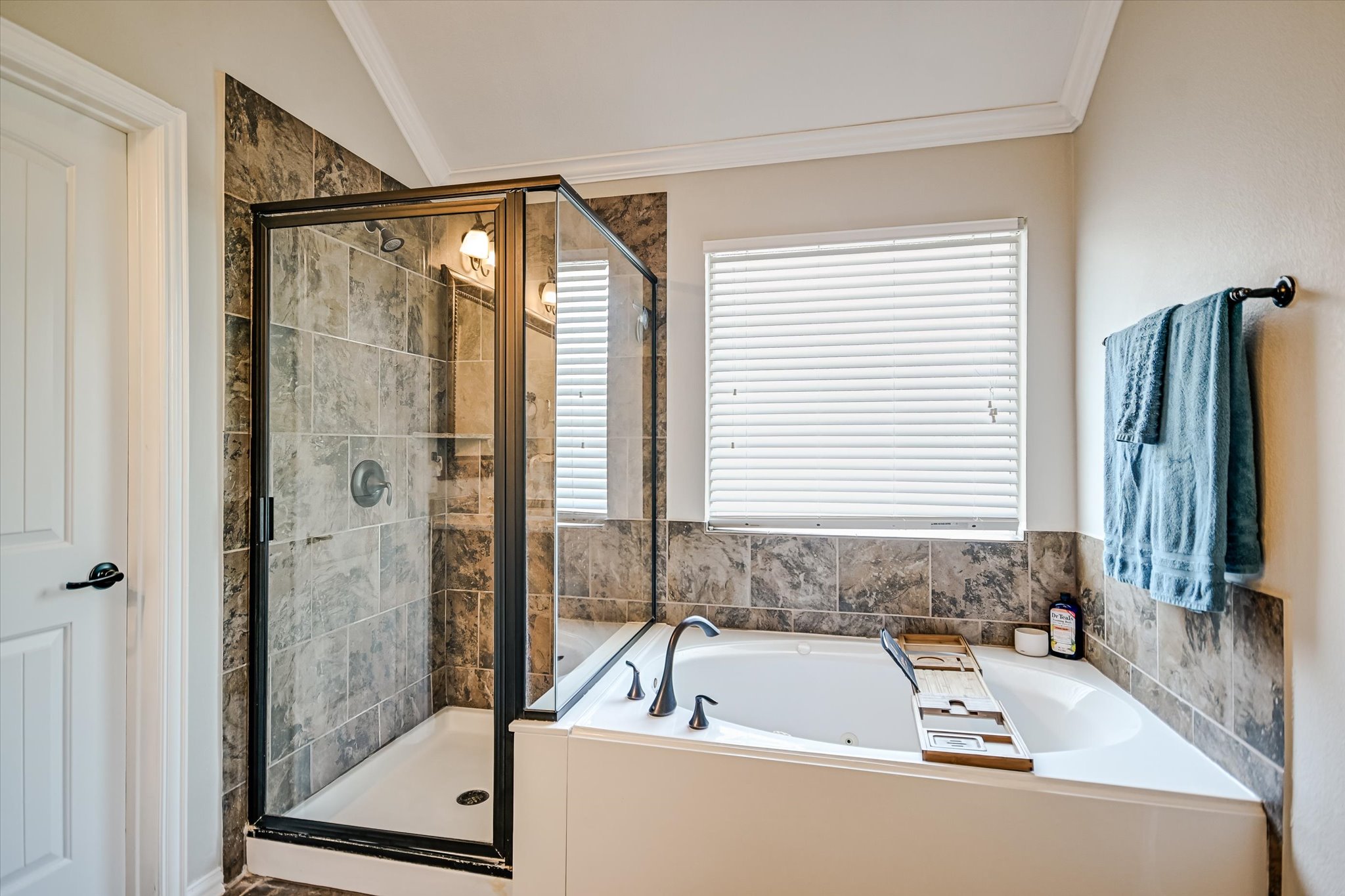 4623 Chestnut Meadows Bend Georgetown, TX 78626 - Photo 20 of 30 a bathroom with a bathtub and a shower