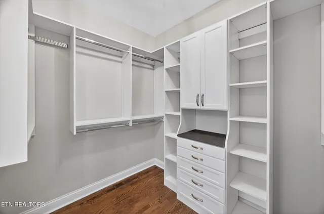 $839,900 | 20 Palisades Parkway, Oak Ridge, TN 37830