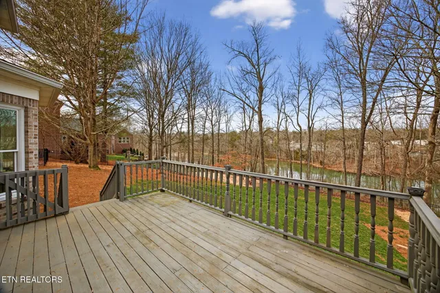 $839,900 | 20 Palisades Parkway, Oak Ridge, TN 37830