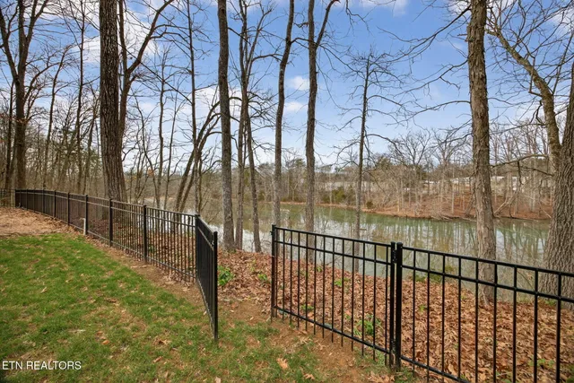 $839,900 | 20 Palisades Parkway, Oak Ridge, TN 37830