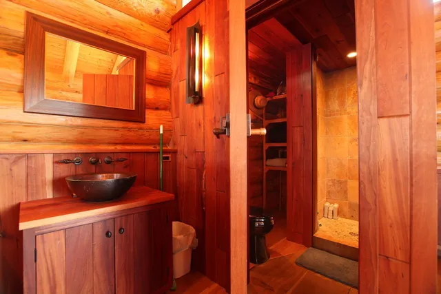 $745,000 | 3297 Burntside Lake Northwest, Ely, MN 55731