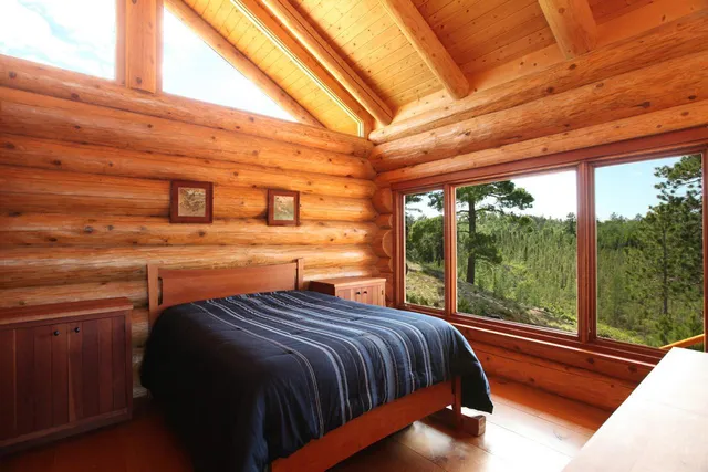 $745,000 | 3297 Burntside Lake Northwest, Ely, MN 55731