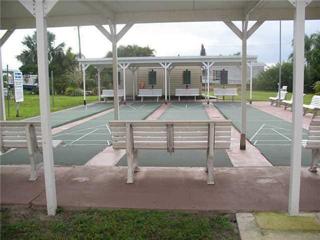 6979 Southeast Ridgeway Terrace Hobe Sound, FL 33455 - Photo 25 of 25 Gallery Image 25