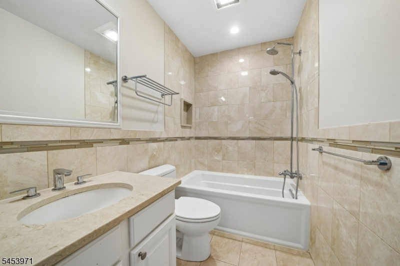 4 Revere Drive Bernards, NJ 07920 - Photo 11 of 46 Gallery Image 11