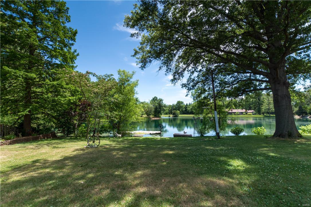 2914 Justamir Road Waterloo, IL 62298 - Photo 30 of 46