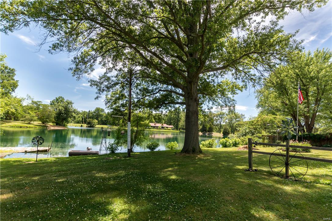 2914 Justamir Road Waterloo, IL 62298 - Photo 31 of 46