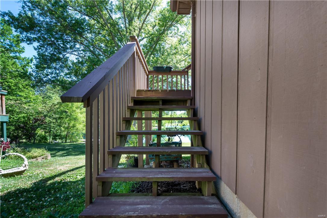 2914 Justamir Road Waterloo, IL 62298 - Photo 43 of 46