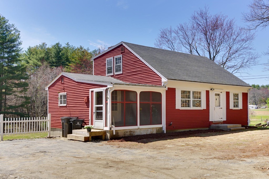 14 Nixon Road Framingham, MA 01701 - Photo 1 of 26