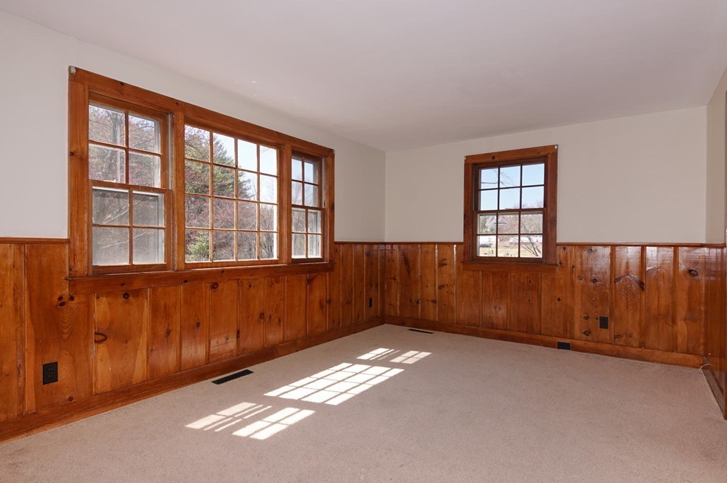 14 Nixon Road Framingham, MA 01701 - Photo 8 of 26
