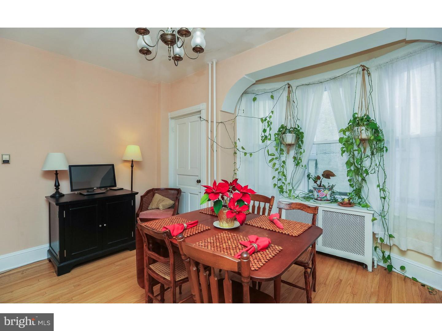 474 Martin Street Philadelphia, PA 19128 - Photo 5 of 22