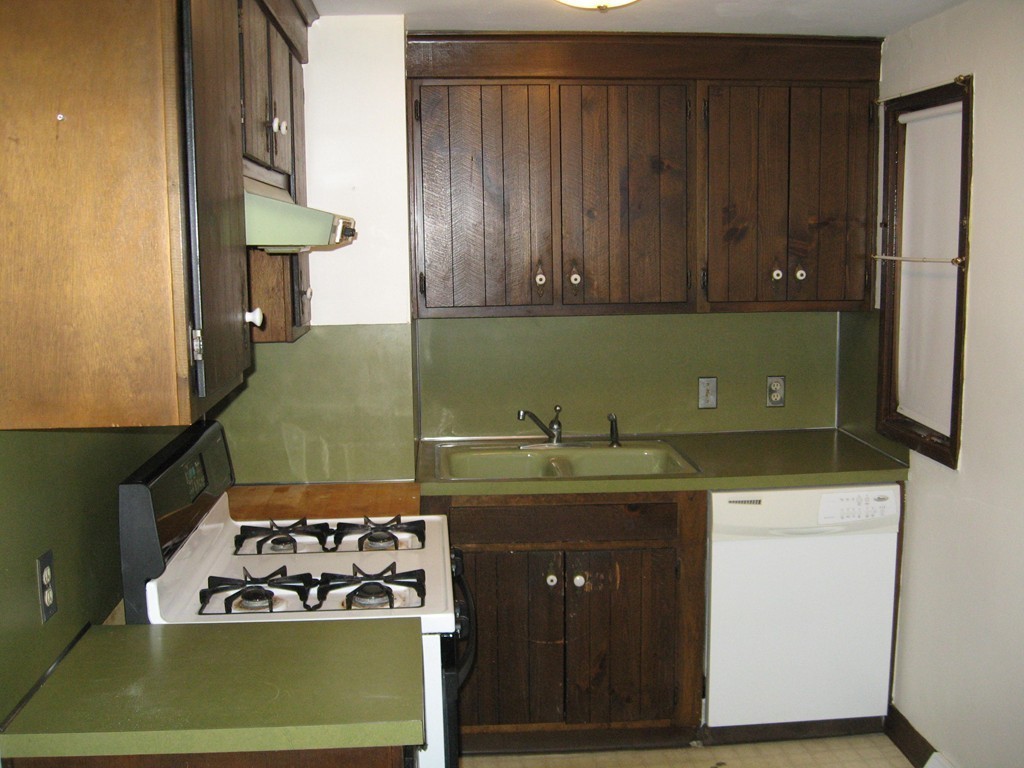 64 Canterbury Road Springfield, MA 01118 - Photo 19 of 27