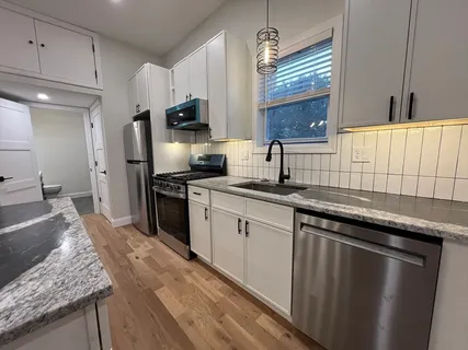 $3,400 | 16 Harriet Street, Unit 2, Boston, MA 02135