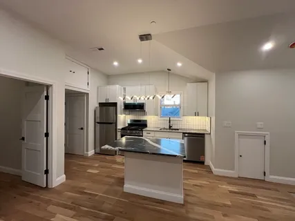 $3,400 | 16 Harriet Street, Unit 2, Boston, MA 02135