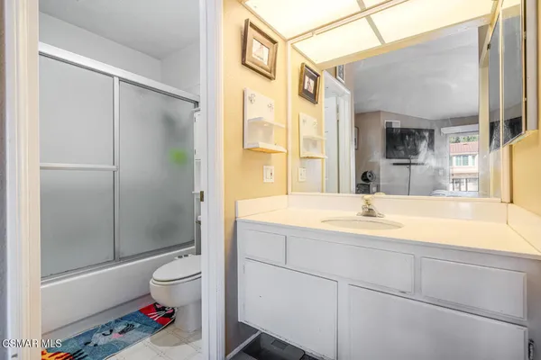 $509,000 | 5782 Oak Bank Trail, Unit 103, Oak Park, CA 91377