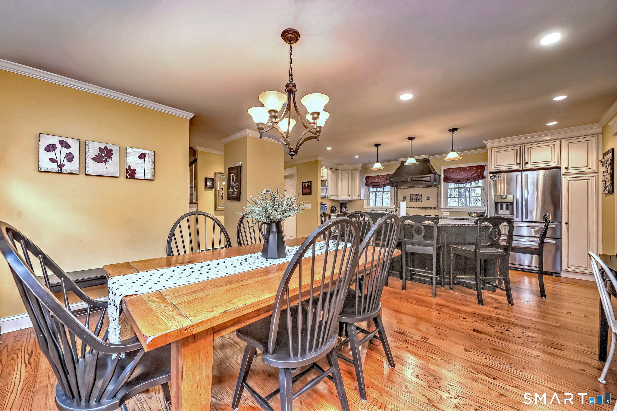 923 Garden Road Orange, CT 06477 - Photo 12 of 35