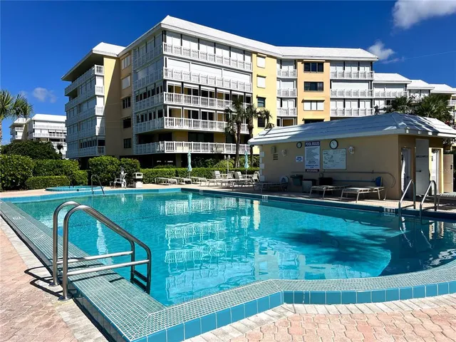 $4,000 | 6650 Sunset Way, Unit 502, St. Pete Beach, FL 33706