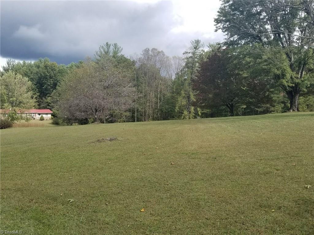 1438 Gammons Road Stuart, VA 24171 - Photo 3 of 5